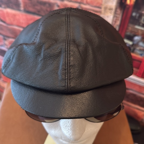 Leather Cap - Picture 4 of 10